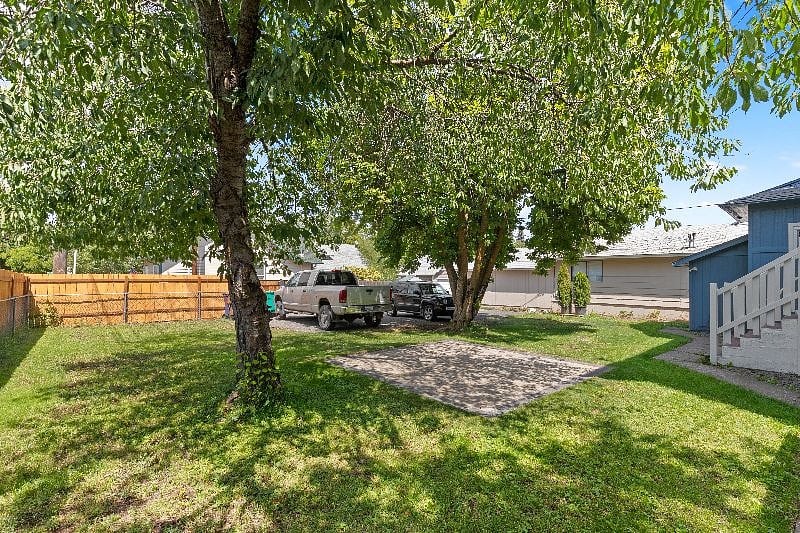 Furnished Finder property 590291_4 photo 21
