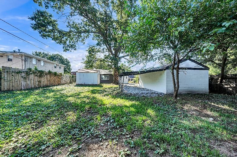 Furnished Finder property 590299_1 photo 29