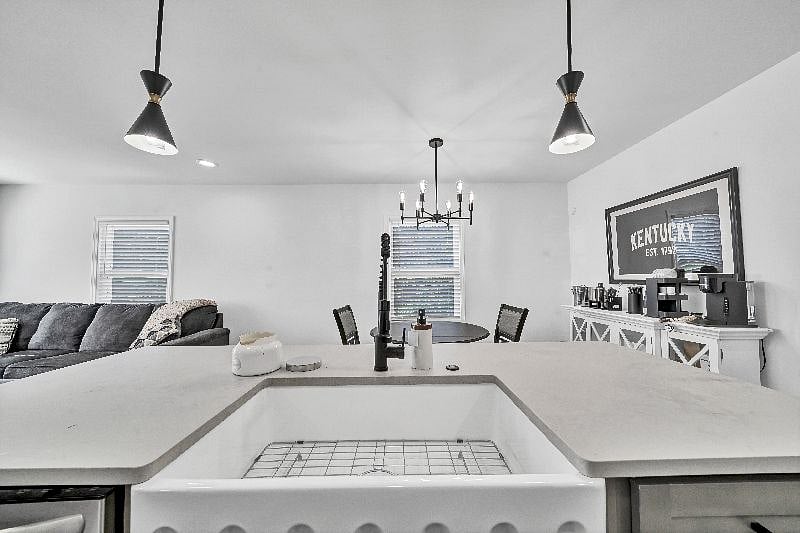 Furnished Finder property 590299_1 photo 8