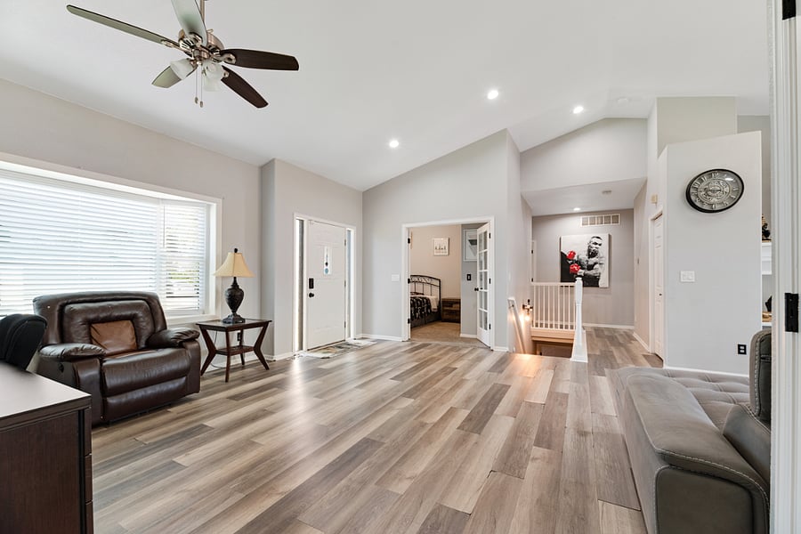 Furnished Finder property 590305_1 photo 14
