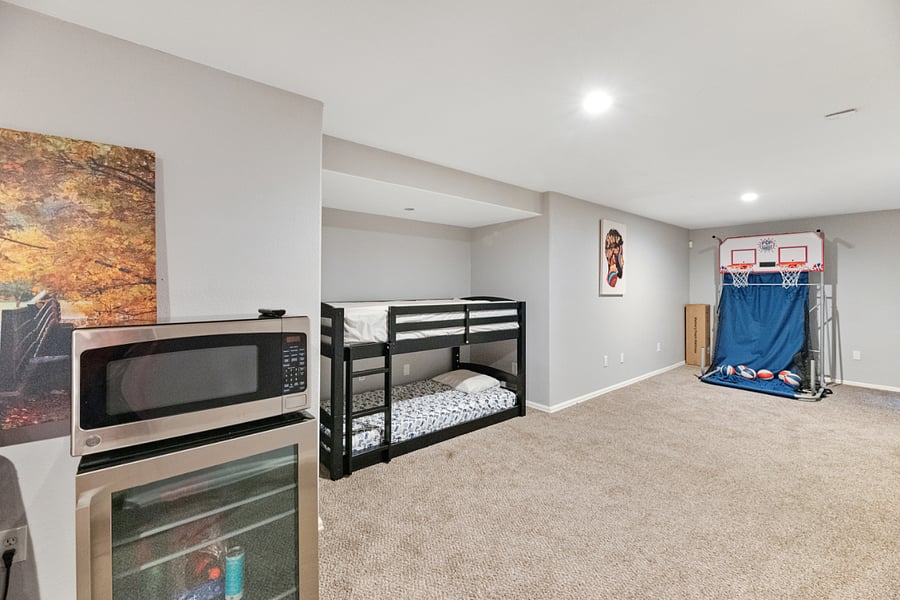 Furnished Finder property 590305_1 photo 36