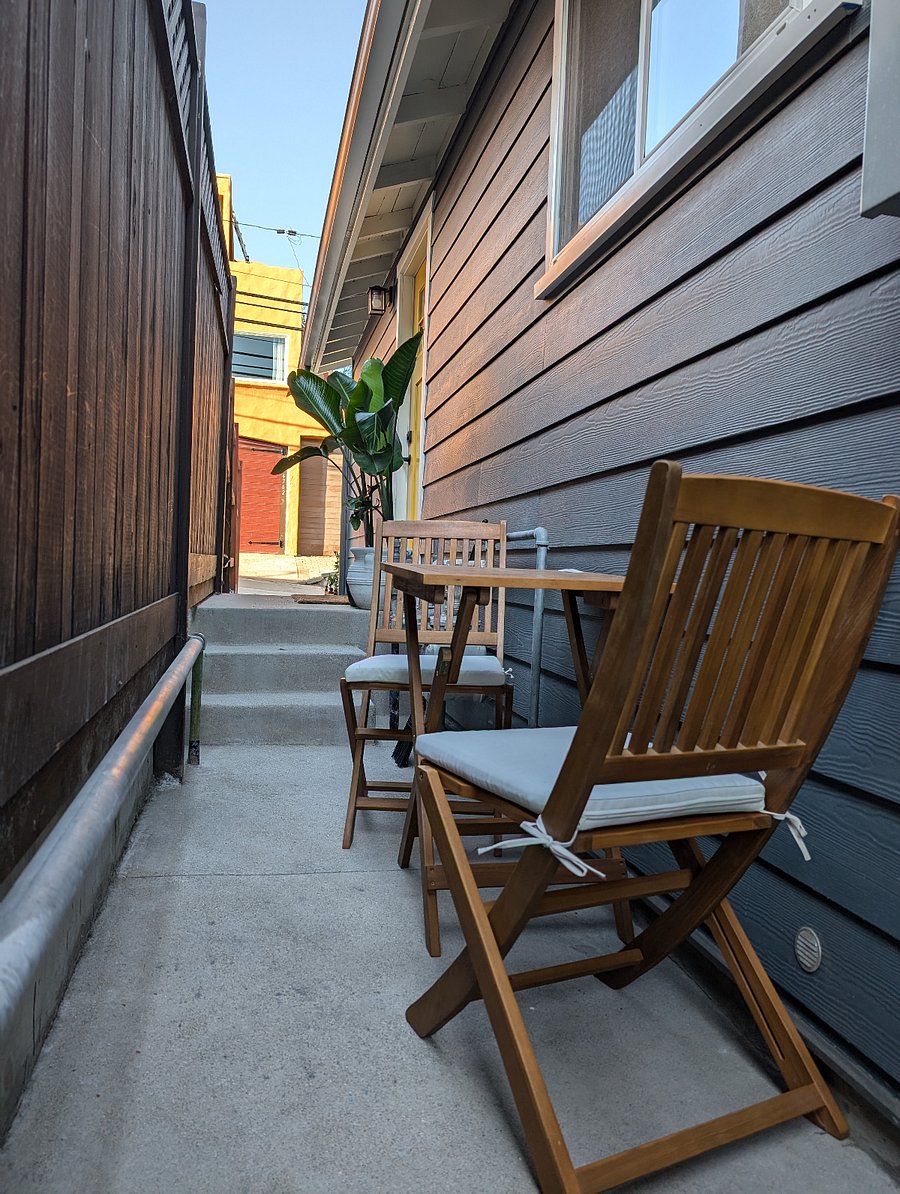 Furnished Finder property 590394_1 photo 12