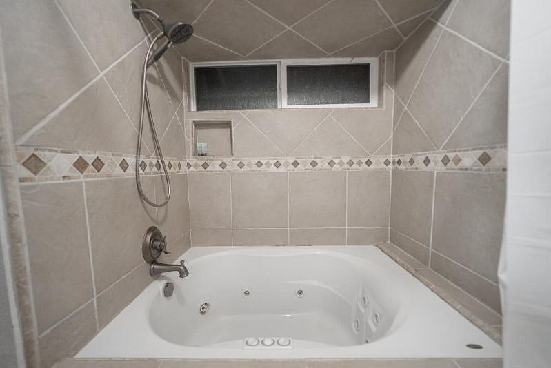 Furnished Finder property 590421_1 photo 8