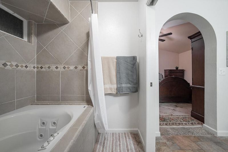 Furnished Finder property 590421_1 photo 9