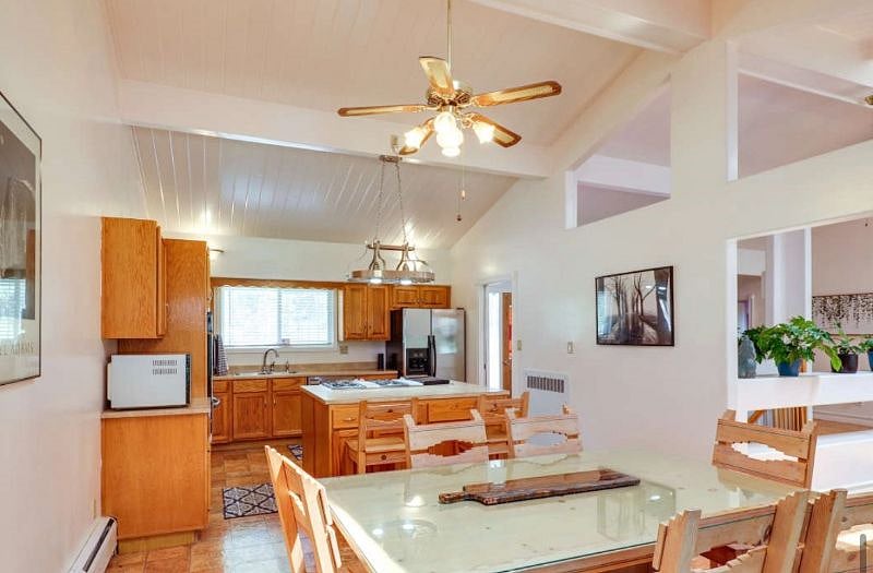 Furnished Finder property 590441_1 photo 8