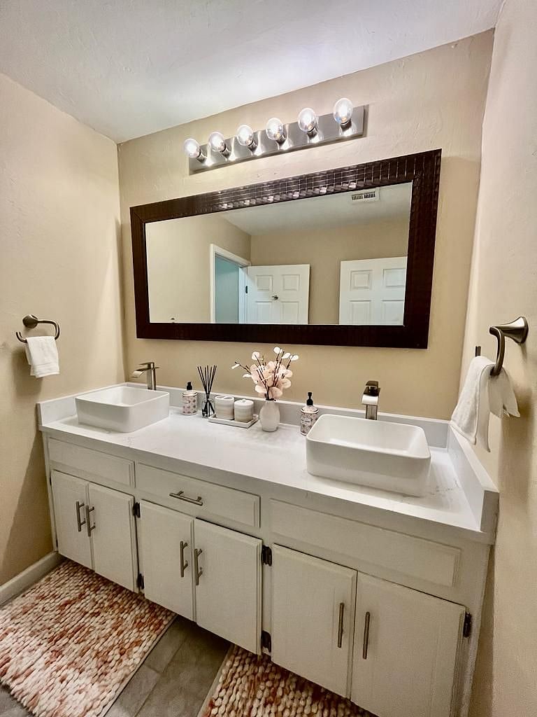 Furnished Finder property 590485_1 photo 46