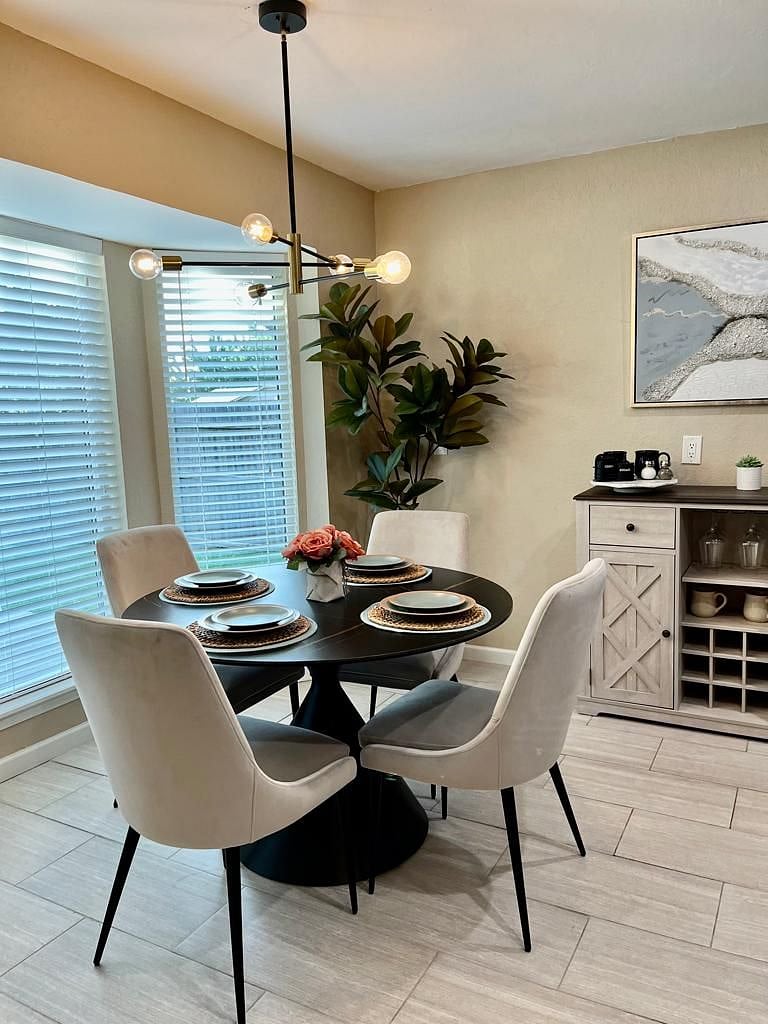 Furnished Finder property 590485_1 photo 47
