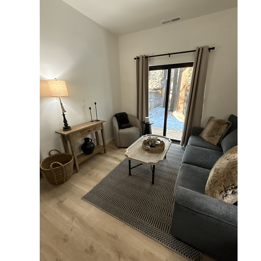 Furnished Finder property 590555_1 photo 8
