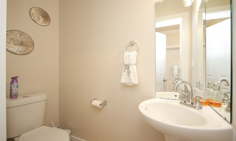 Furnished Finder property 590630_1 photo 16