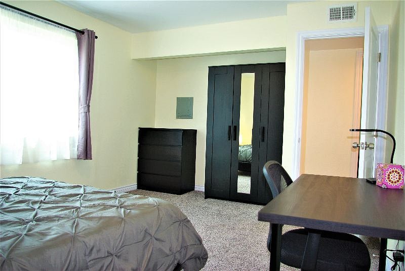 Furnished Finder property 590631_1 photo 18