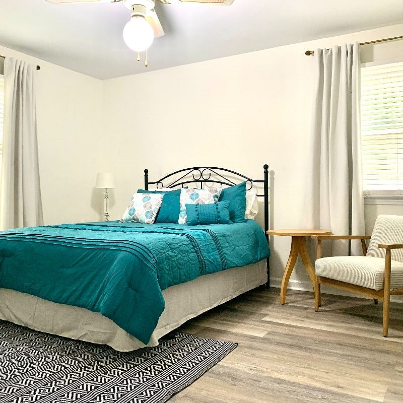 Furnished Finder property 590660_1 photo 3