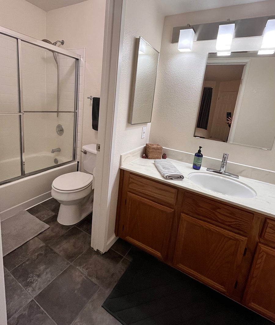 Furnished Finder property 590708_1 photo 12