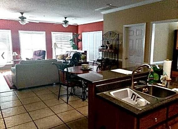Furnished Finder property 590729_1 photo 3