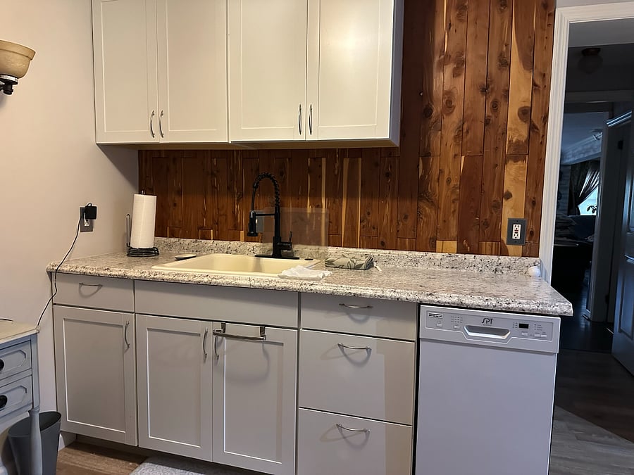 Furnished Finder property 590754_1 photo 3