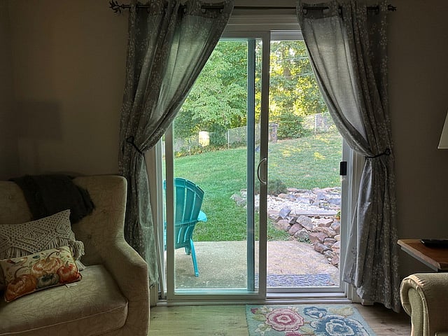 Furnished Finder property 590754_1 photo 9