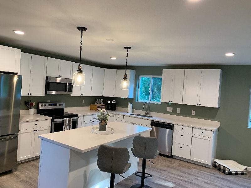 Furnished Finder property 590771_1 photo 8
