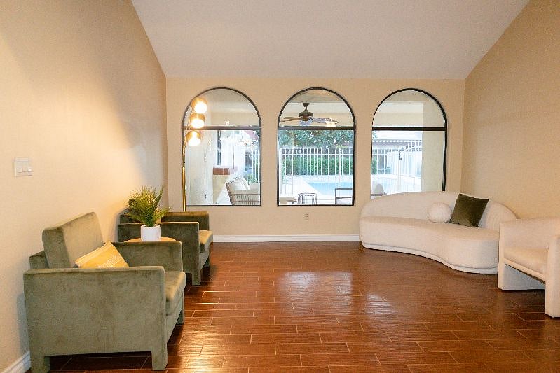 Furnished Finder property 590796_1 photo 1