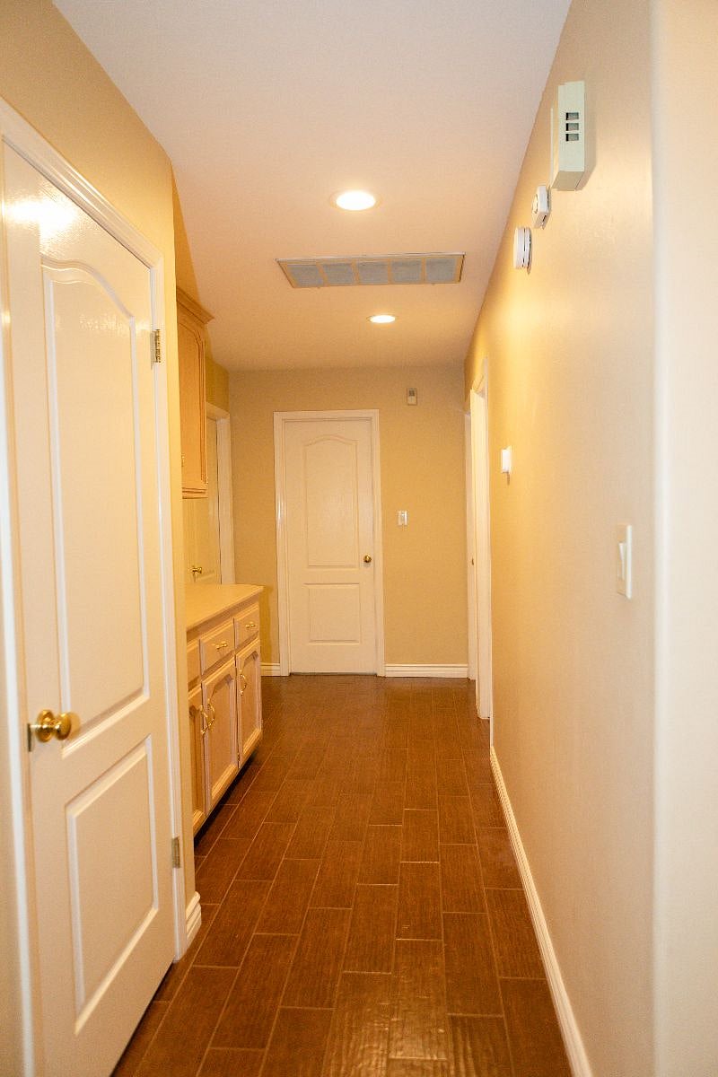 Furnished Finder property 590796_1 photo 6