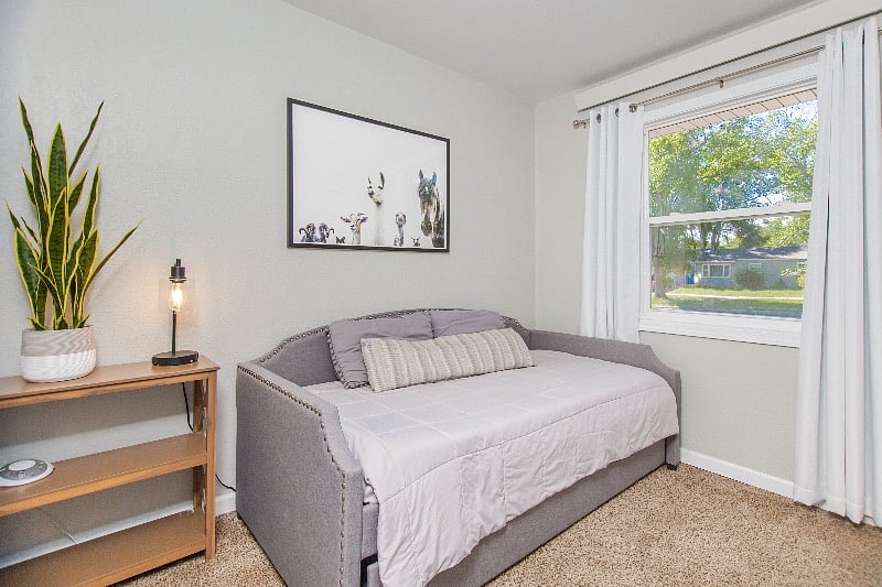 Furnished Finder property 590848_1 photo 8