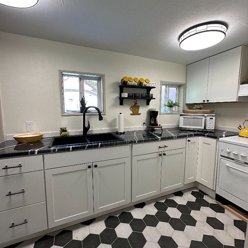 Furnished Finder property 590926_1 photo 11