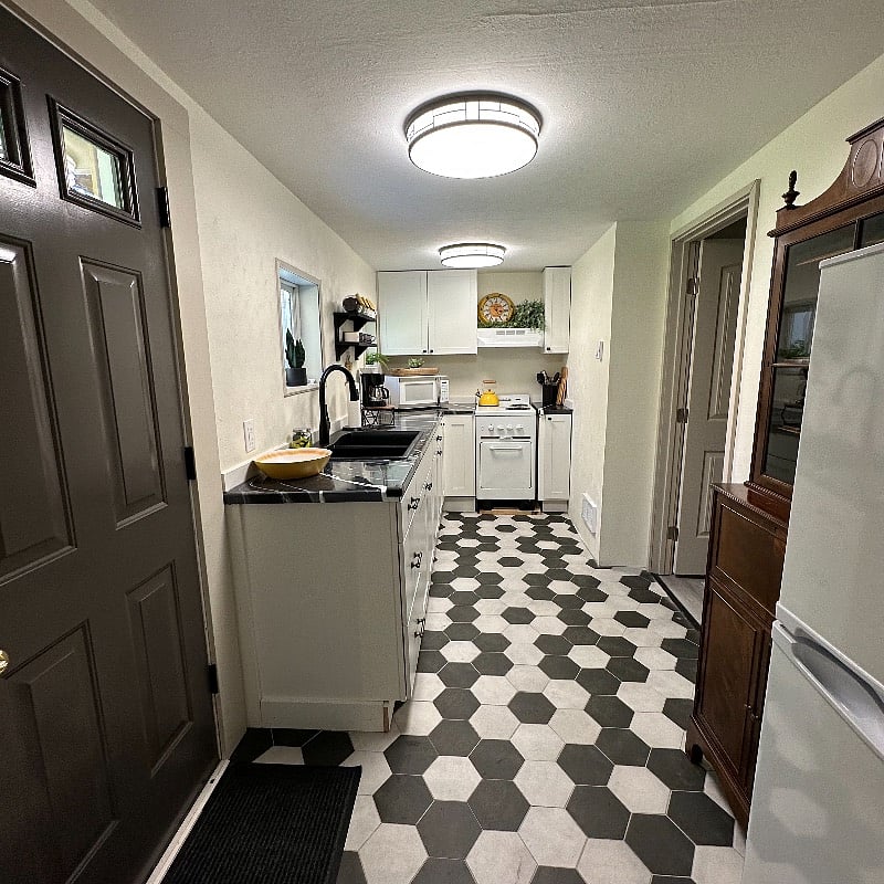 Furnished Finder property 590926_1 photo 13