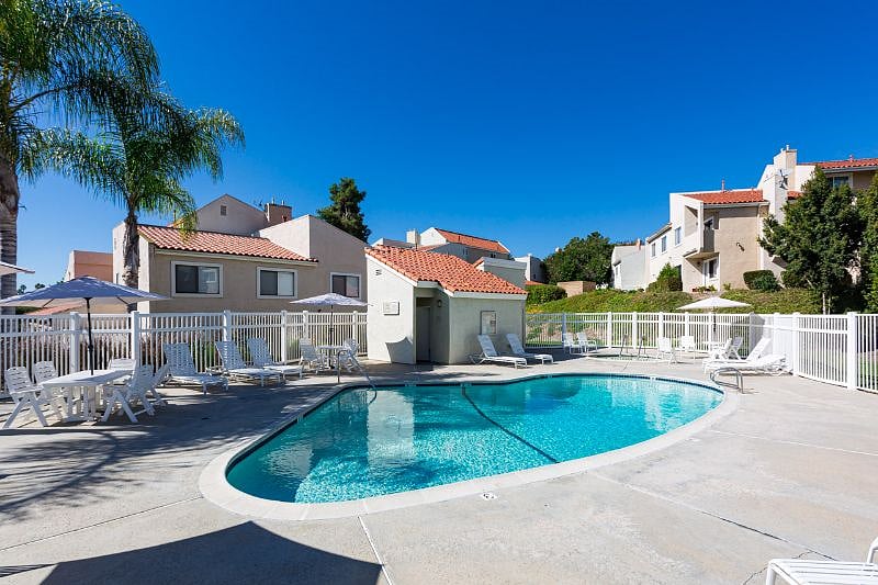 Furnished Finder property 590936_1 photo 21