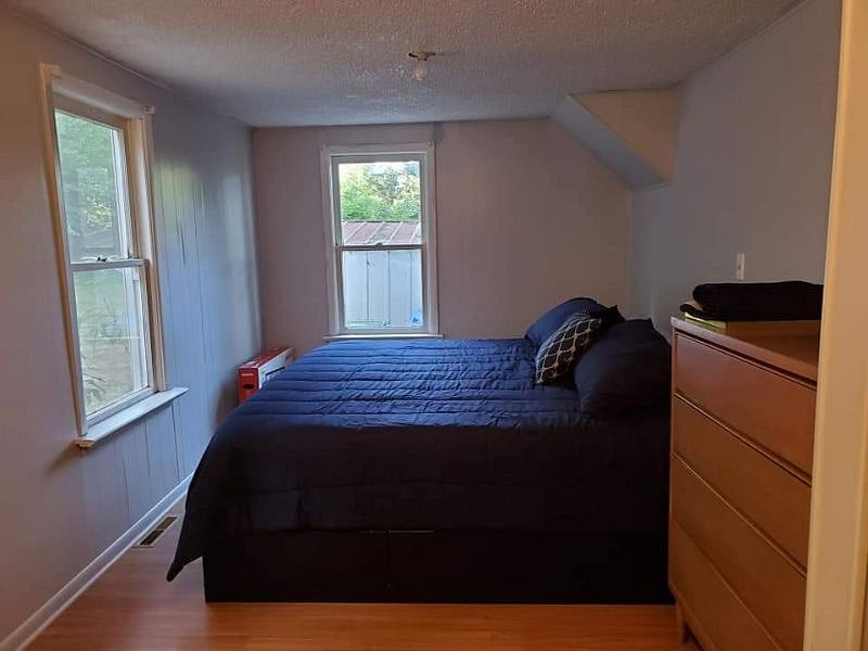 Downstairs bedroom with King-sized bed