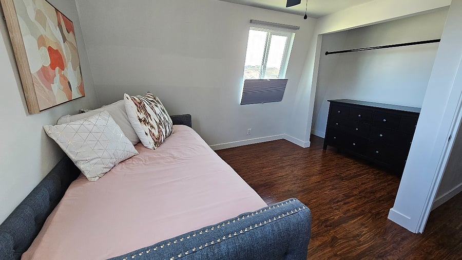 Furnished Finder property 590991_1 photo 32