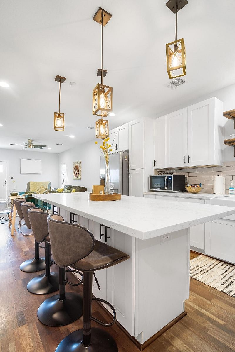 Furnished Finder property 590999_1 photo 8