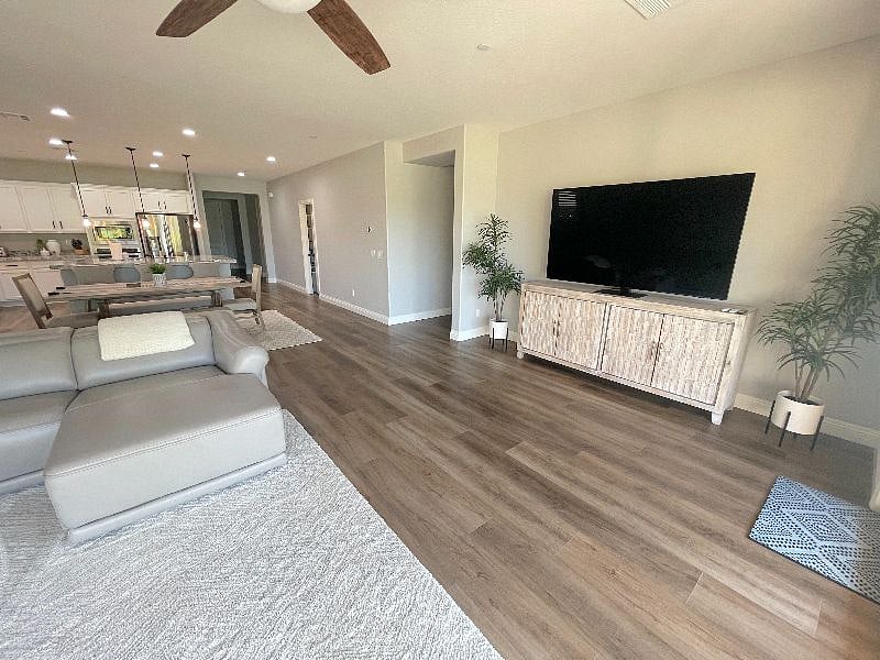 Furnished Finder property 591021_1 photo 6