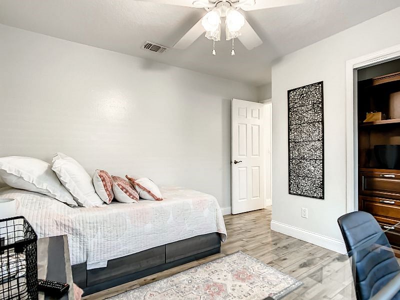 Furnished Finder property 591044_1 photo 10