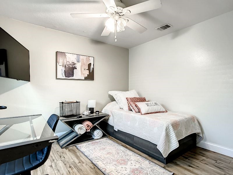 Furnished Finder property 591044_1 photo 12