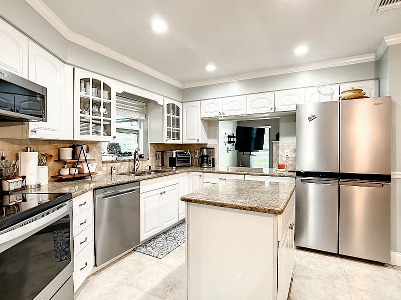 Furnished Finder property 591044_1 photo 9