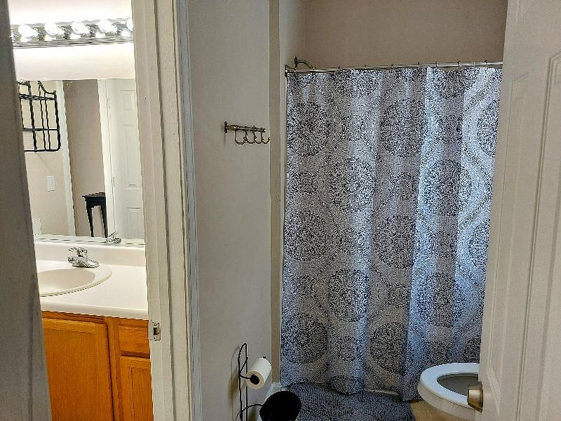 Furnished Finder property 591100_1 photo 12