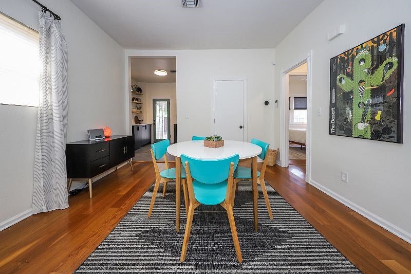Furnished Finder property 591103_1 photo 3