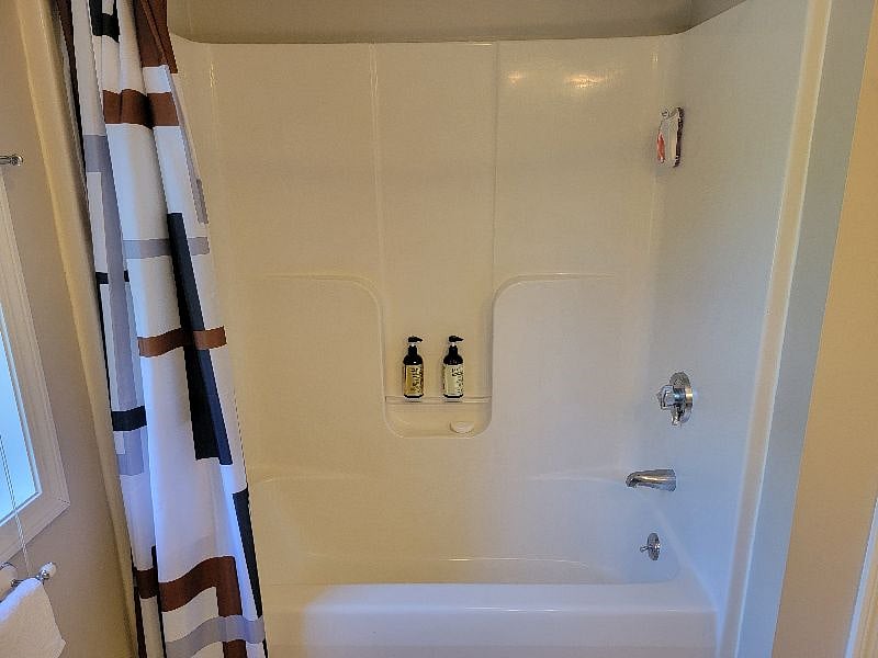 Furnished Finder property 591117_2 photo 8