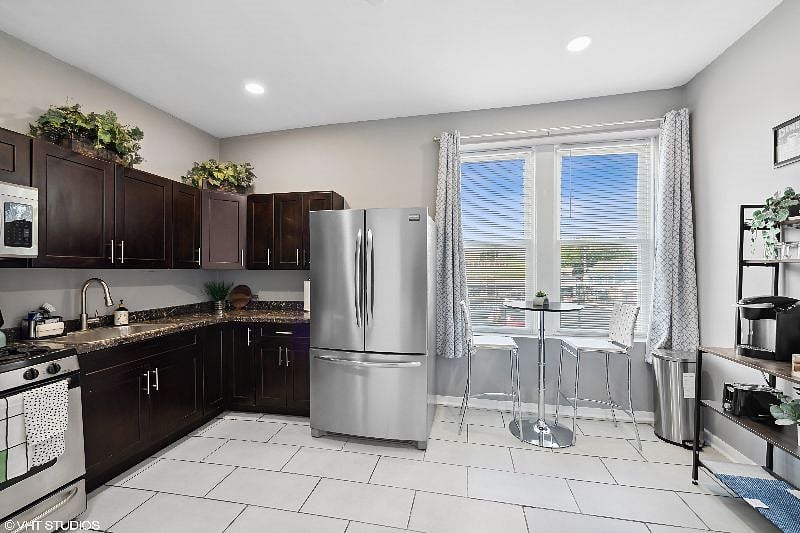 Furnished Finder property 591144_1 photo 3