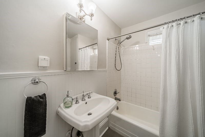 Furnished Finder property 591165_1 photo 19