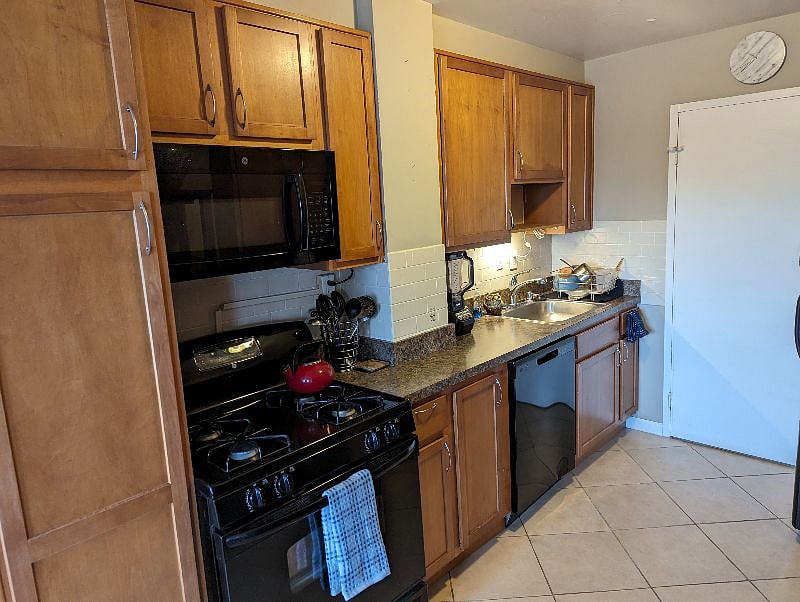 Furnished Finder property 591178_1 photo 6