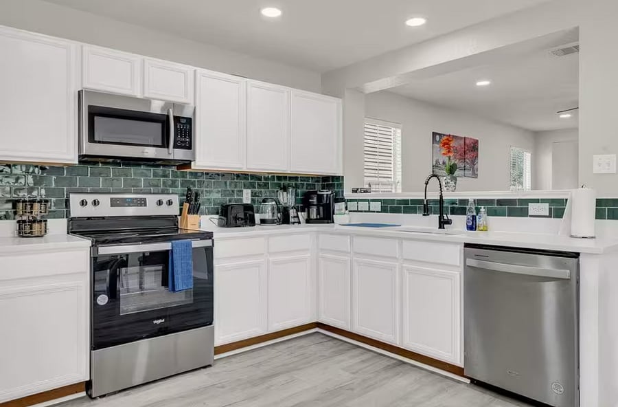 Furnished Finder property 591191_1 photo 12