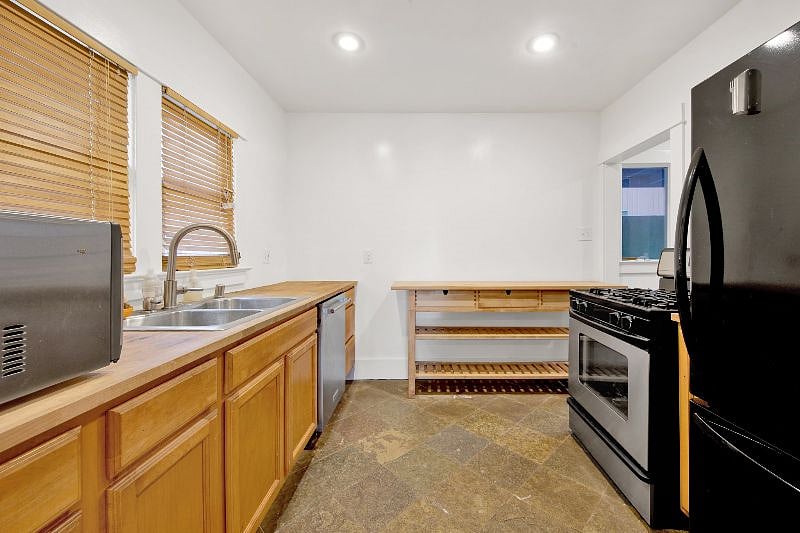 Furnished Finder property 591204_1 photo 5