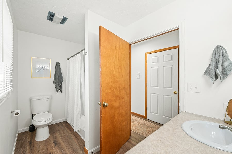 Furnished Finder property 591300_1 photo 14