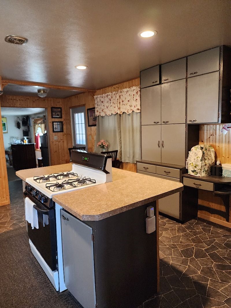 Furnished Finder property 591383_1 photo 4