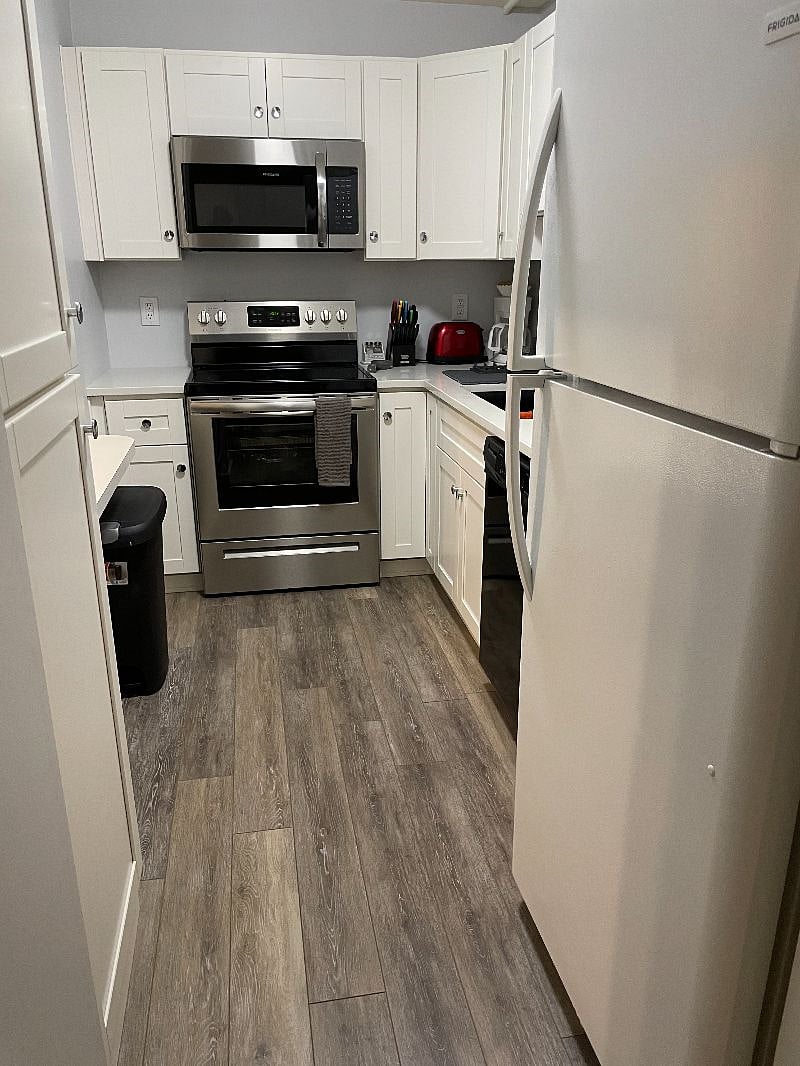 Furnished Finder property 591401_1 photo 3
