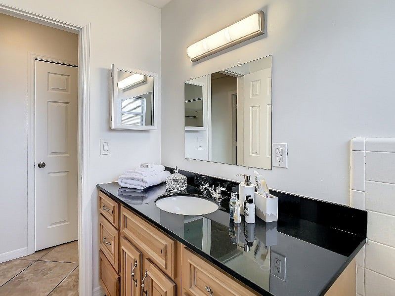 Furnished Finder property 591441_1 photo 4