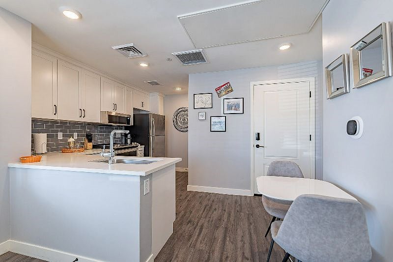 Furnished Finder property 591447_1 photo 6