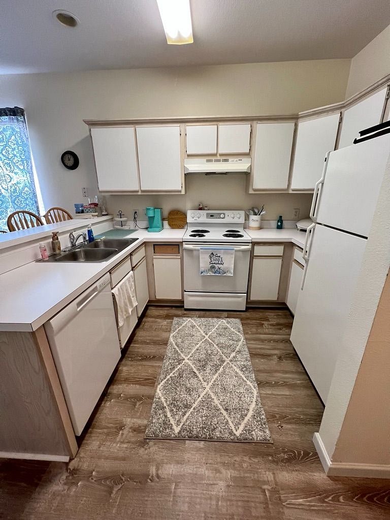 Furnished Finder property 591468_1 photo 12