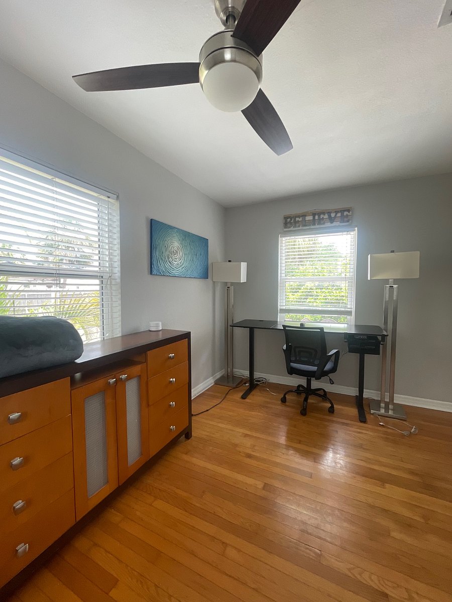 bed 2 desk
