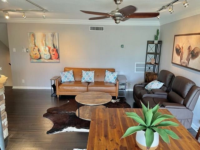 Furnished Finder property 591528_1 photo 3