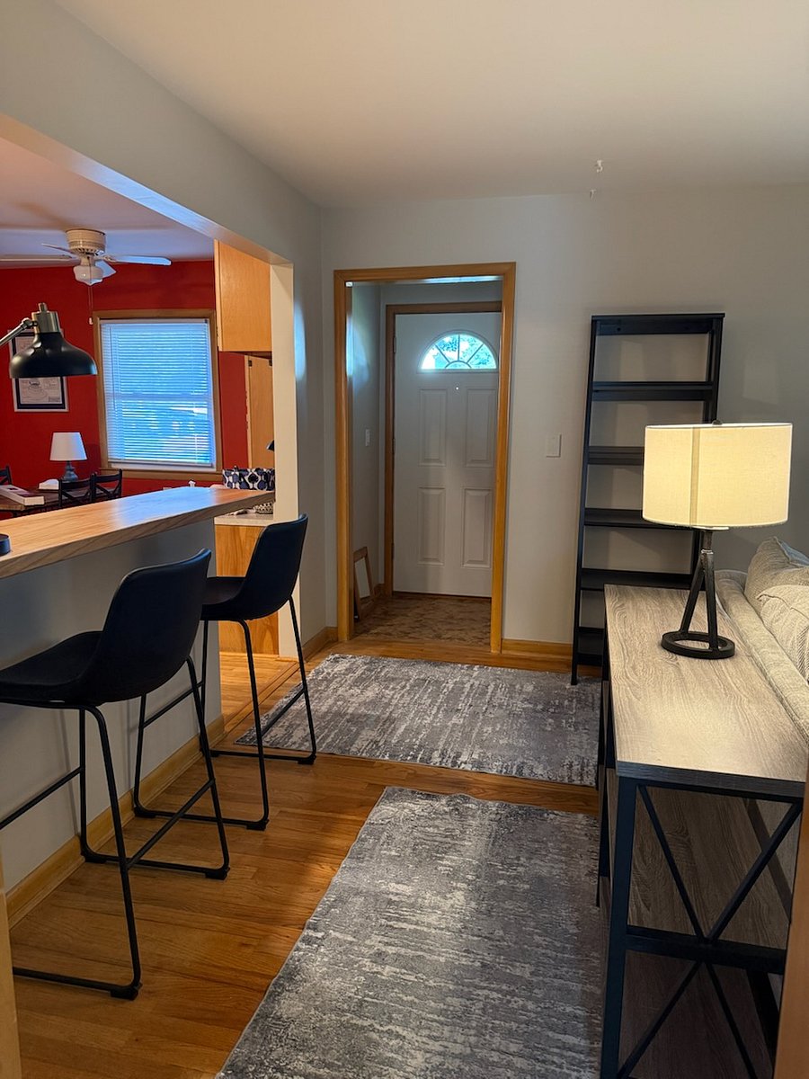 Eating Bar and front door